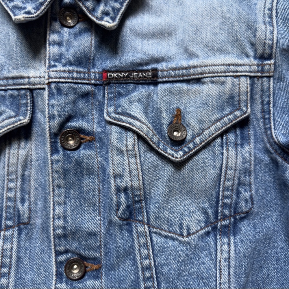 VIntage 90's DKNY Jeans Fitted Denim Jacket - Picture 5 of 9
